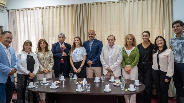 LA FACULTAD FORTALECE SU PROYECCI&Oacute;N INTERNACIONAL CON LA DIPLOMATURA EN LIDERAZGO GLOBAL 2026