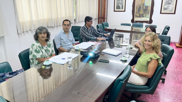 LA FACULTAD DE CIENCIAS ECONÓMICAS JURÍDICAS Y SOCIALES EN CONJUNTO A LA FACULTAD DE HUMANIDADES AVANZAN EN LA CREACIÓN DEL DOCTORADO EN GESTIÓN DE POLÍTICAS PÚBLICAS
